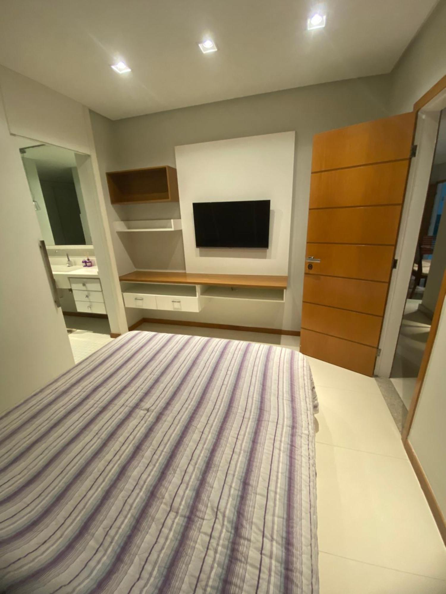Apt 3Q Luxo Com Ar E Jacuzzi Na Beira Mar グアラパリー エクステリア 写真