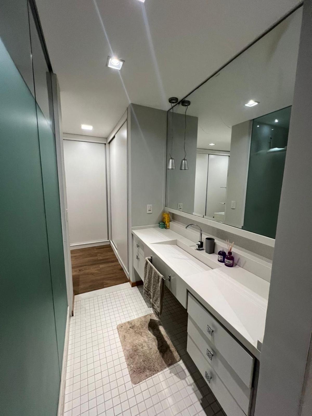 Apt 3Q Luxo Com Ar E Jacuzzi Na Beira Mar グアラパリー エクステリア 写真