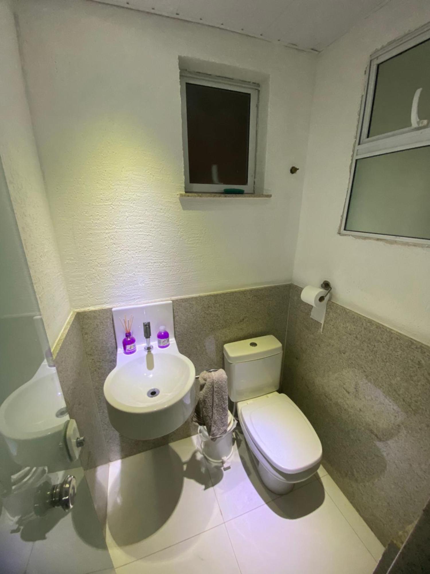 Apt 3Q Luxo Com Ar E Jacuzzi Na Beira Mar グアラパリー エクステリア 写真